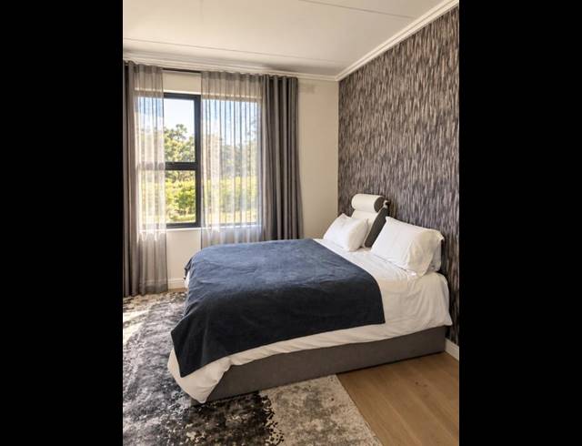 3 BEDROOM APARTMENT FOR SALE IN SANDRINGHAM